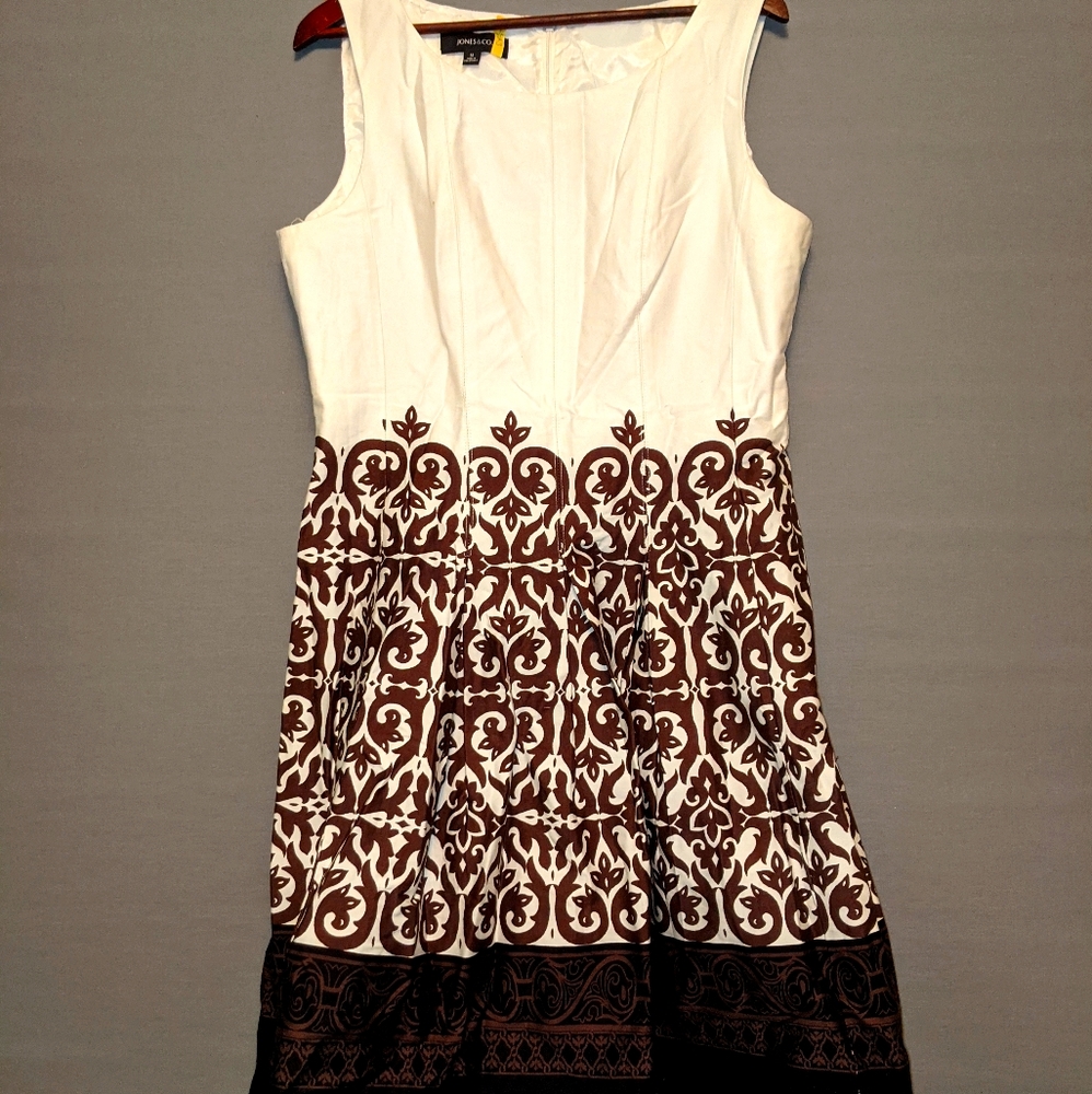 White/cream Jones and co. flared dress